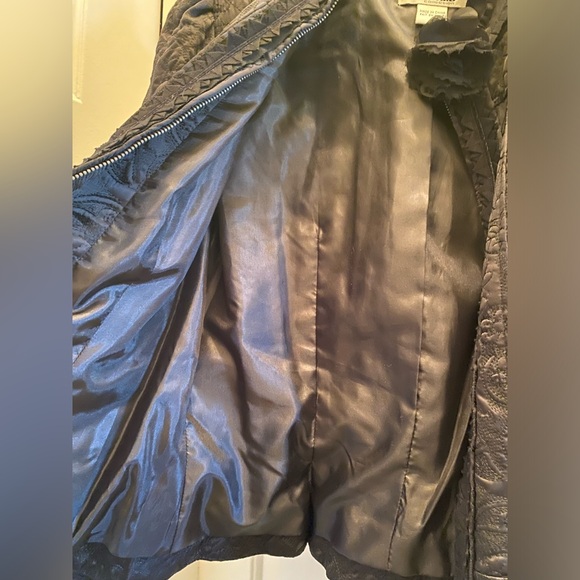 Black quilted & embroidered jacket 8 - Picture 5 of 8